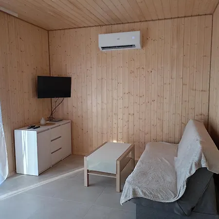 Letniskowe Zuraw * Jarosławiec